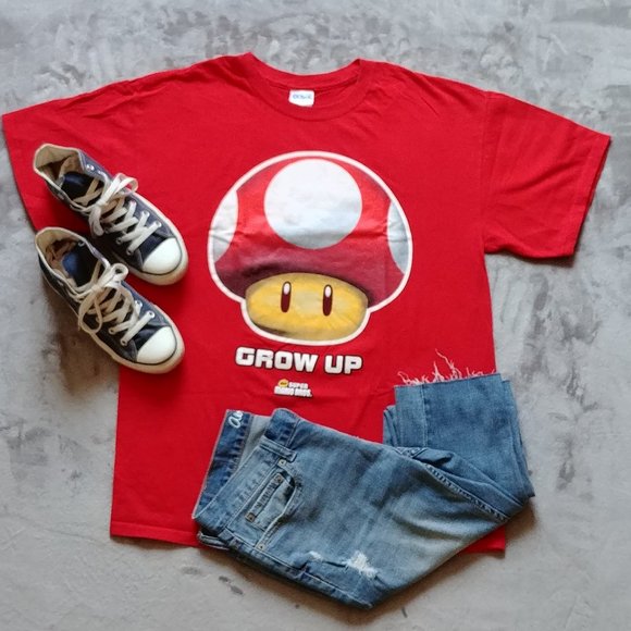 Nintendo: Super Mario Tops - 🐸Nintendo  Toad Super Mario Tee